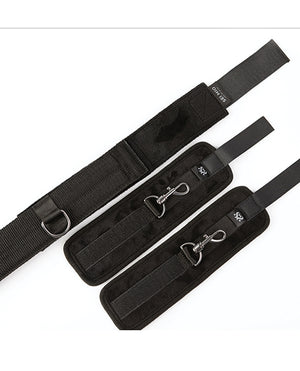 Sei Mio Spread the Love Ankle Spreader Bar w/Wrist Cuffs - Black