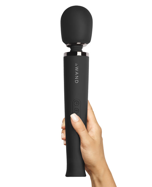 Le Wand Le Wand Rechargeable Massager - Black - Image 2