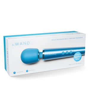 Le Wand Le Wand Petite Rechargeable Massager - Blue - Image 4