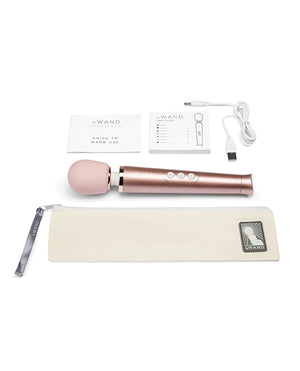 Le Wand Le Wand Petite Rechargeable Vibrating Massager - Rose Gold - Image 5